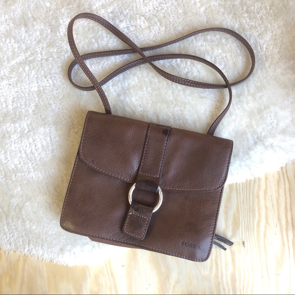 3/$20☀Fossil Brown Leather Small Crossbody Bag
